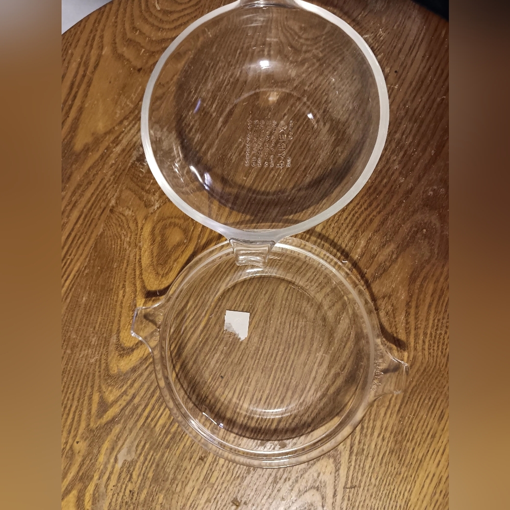 PYREX bowl with lid